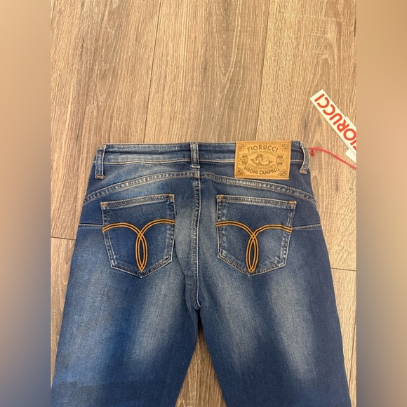 Fiorucci Jeans Naomi Campbell Womens Slim Fitting Denim 27w 34l NWT - Picture 8 of 9